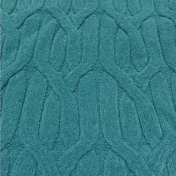 NWT Lululemon Cable Knit Oversized Crewneck Sweater Ladies Medium - Picture 2 of 7